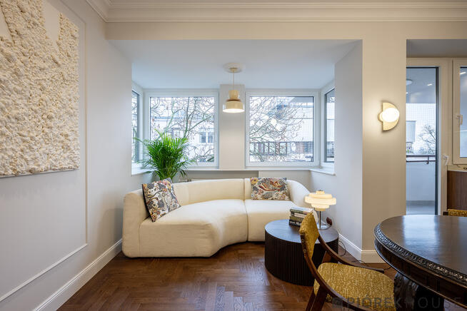 Nowy unikatowy apartament w odnowionym budynku!