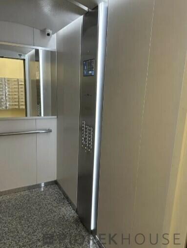 6-pokojowe mieszkanie na Ochocie