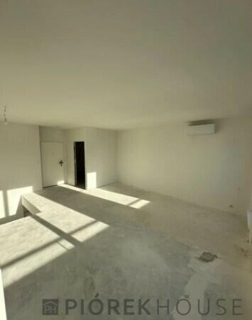 Dwupoziomowe mieszkanie na Woli