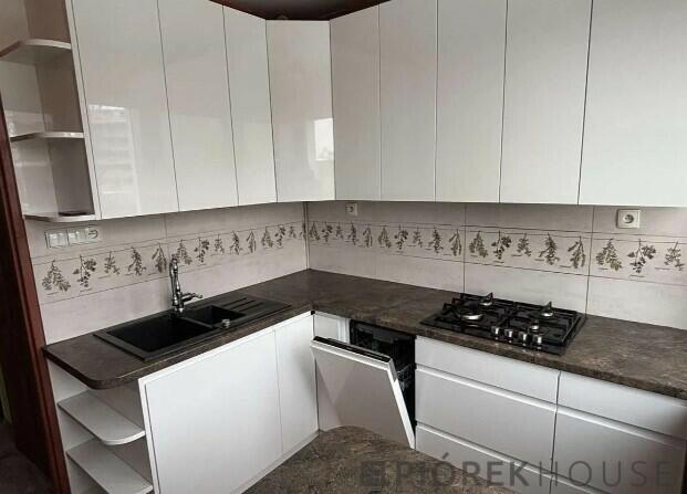 4-pokojowe mieszkanie w Ursusie