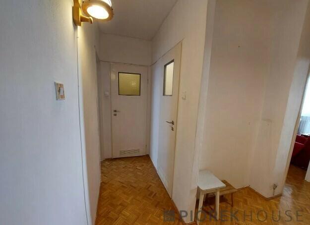 4-pokojowe mieszkanie na Pradze-Północ