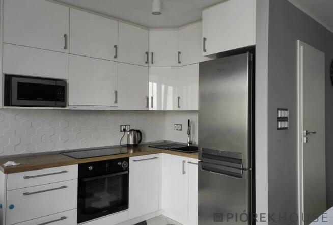 4-pokojowe mieszkanie na Bemowie