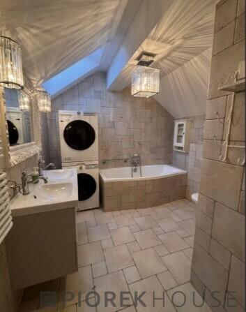 Dwupoziomowe mieszkanie w Ursusie