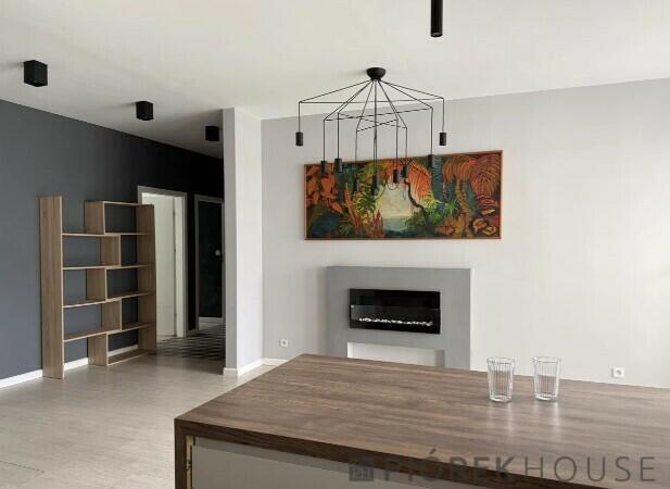 4-pokojowe mieszkanie na Żoliborzu