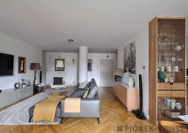 4-pokojowe mieszkanie na Ochocie