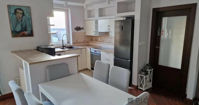 4-pokojowe mieszkanie na Bielanach