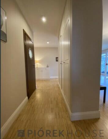 5-pokojowe mieszkanie na Mokotowie