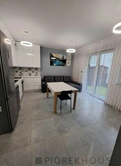 3-pokojowe mieszkanie w Markach