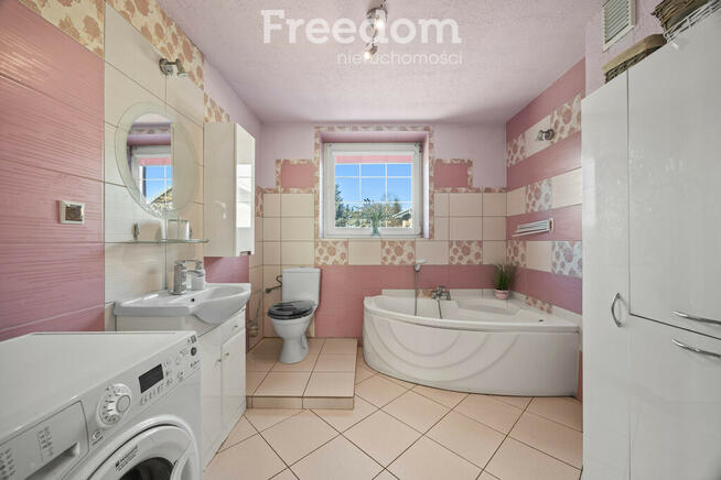 Dwa domy na jednej działce, Kaski, gm. Baranów