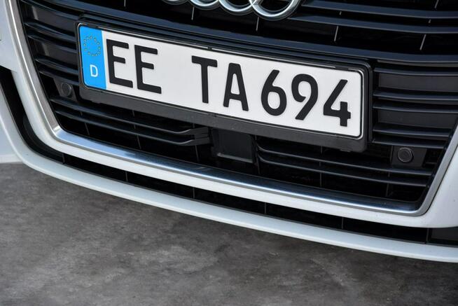 FullLed 2xS-Line Virtual Radar Acc Panorama Navi Skóry Alu19 ASOAudi