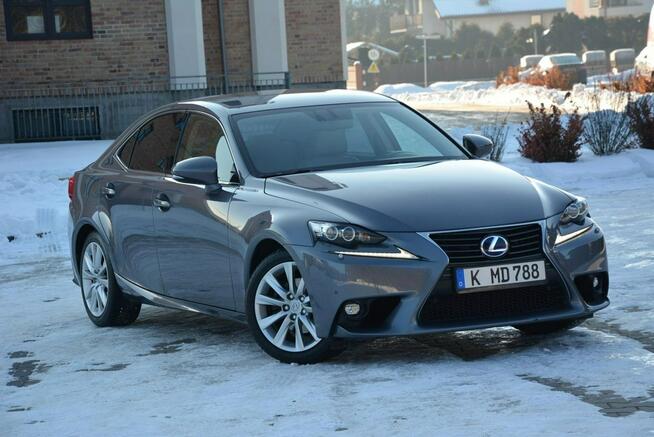 IS300H Duża Navi Skóry Wentyl. Kamera Ledy Xenon Alu17 Aso Lexus