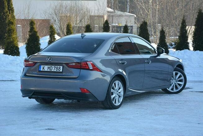 IS300H Duża Navi Skóry Wentyl. Kamera Ledy Xenon Alu17 Aso Lexus