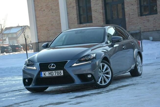 IS300H Duża Navi Skóry Wentyl. Kamera Ledy Xenon Alu17 Aso Lexus