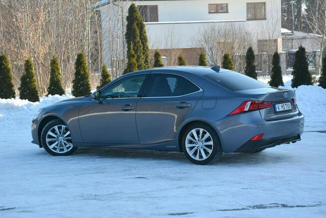 IS300H Duża Navi Skóry Wentyl. Kamera Ledy Xenon Alu17 Aso Lexus