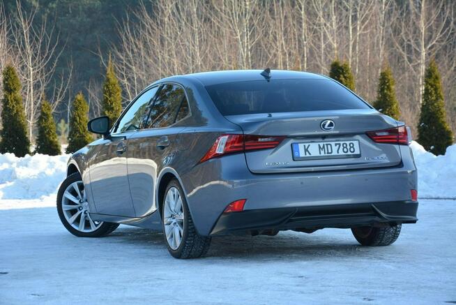 IS300H Duża Navi Skóry Wentyl. Kamera Ledy Xenon Alu17 Aso Lexus