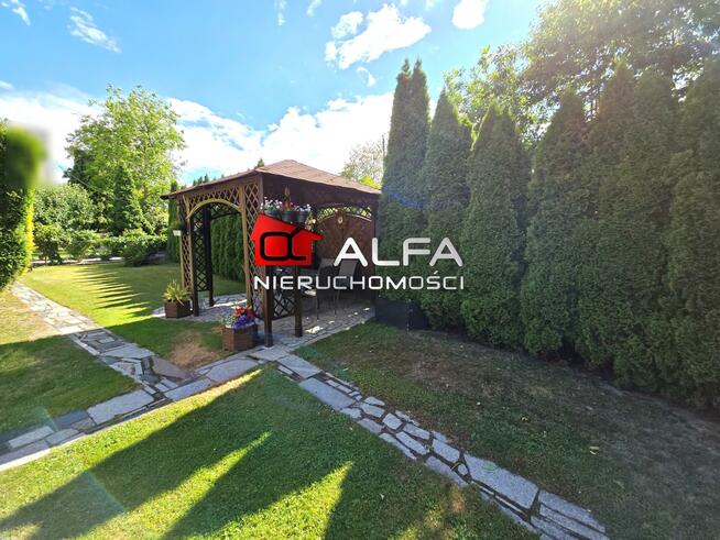 Dom Świdnica, okolice parku