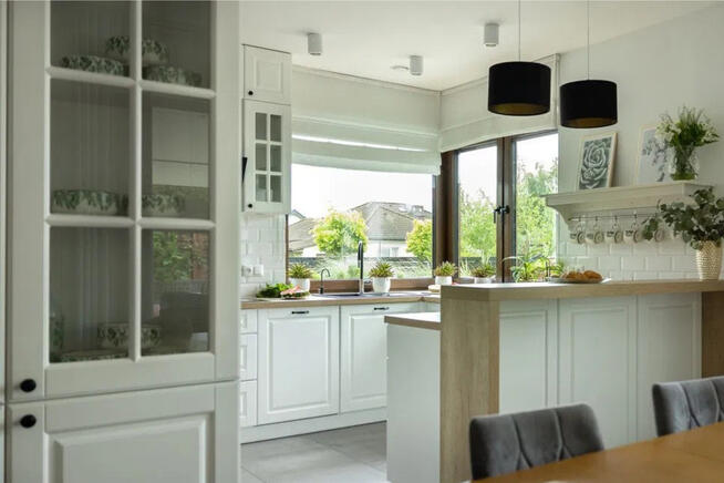 DOM | KONSTAŃCIN | 290 m2 | 6 POKOI | 2022r.