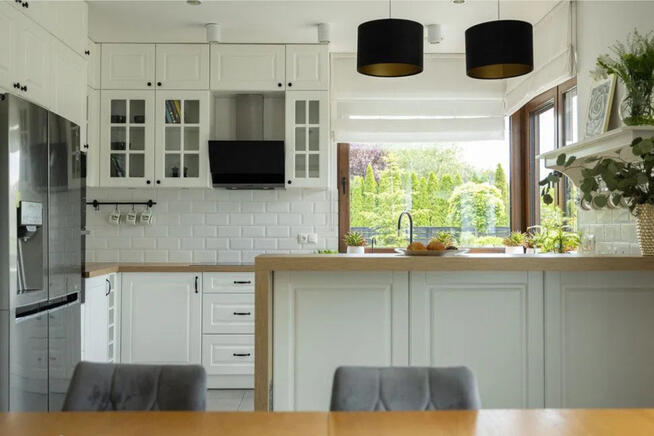 DOM | KONSTAŃCIN | 290 m2 | 6 POKOI | 2022r.