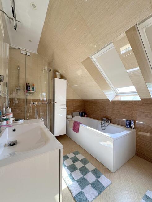 Dom Gniewomirowice gm. Miłkowice,