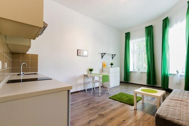 Pabianicka 35, Górna, jasna kawalerka