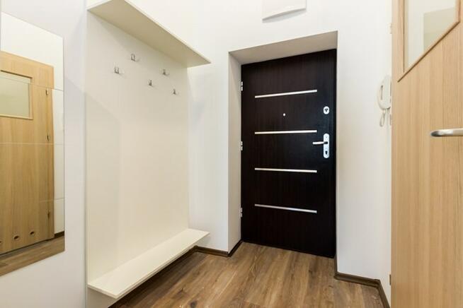 Pabianicka 35, Górna, jasna kawalerka