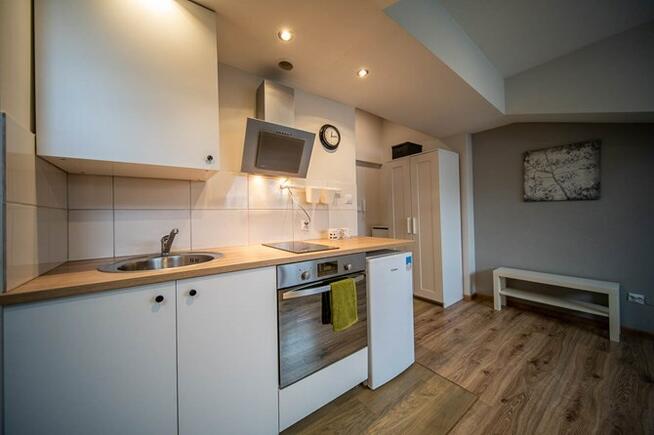 Św. Benedykta 9, Podgórze, jasna kawalerka