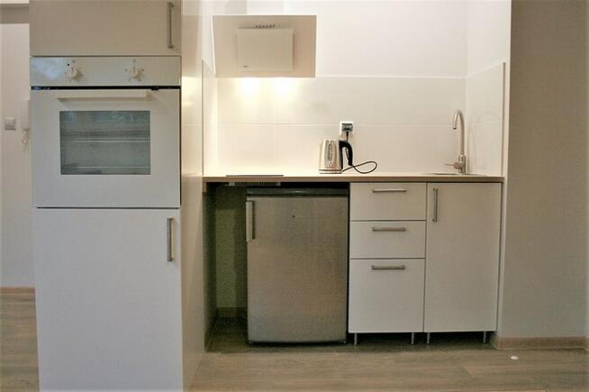 Św. Benedykta 9, Podgórze, jasna kawalerka