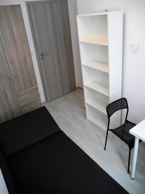 Miernicza 16,Przedm.Oławskie, jasny pokój z WIFI