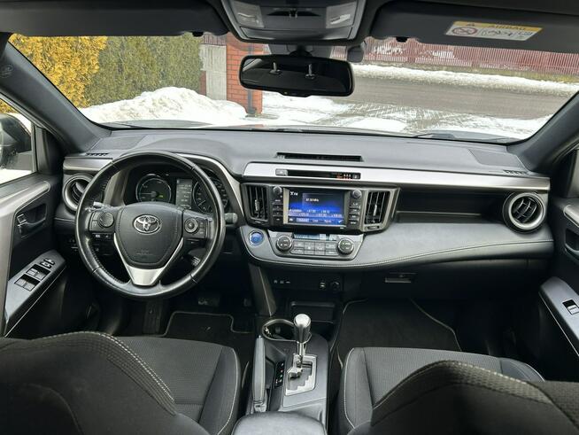 Toyota RAV-4 2.5 Hybrid /197 KM/