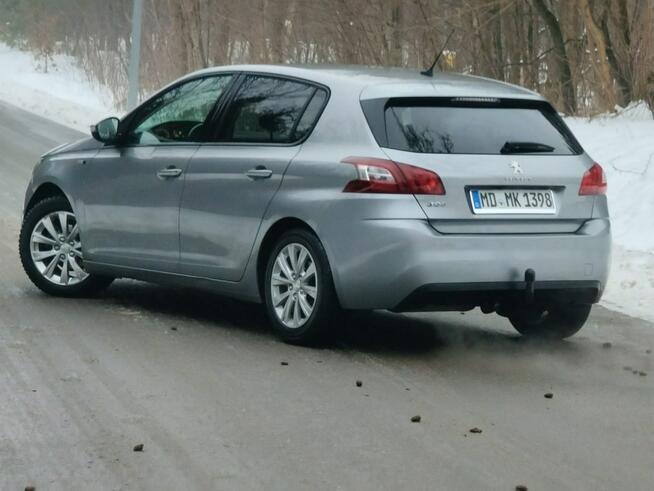 Peugeot 308 T9 1.2 Benzyna 131KM