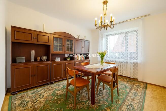 Dom Libertów gm. Mogilany, Spacerowiczów