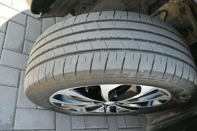 Nissan Qashqai 1.6i Automat Serwis Navi Kamera Panoramadach Bluetooth 147 tys.km