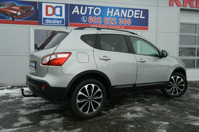 Nissan Qashqai 1.6i Automat Serwis Navi Kamera Panoramadach Bluetooth 147 tys.km