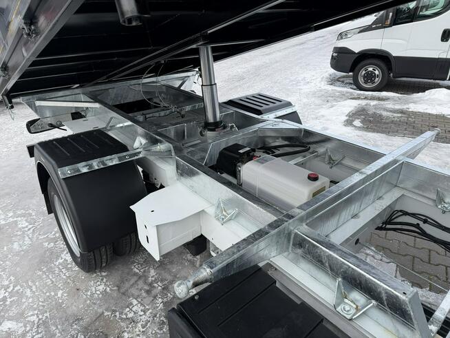 Renault Master 7 Os. Brygadówka DOKA Zabudowa Wywrotka 3 stronna (IVECO, VOLKSWAGEN)