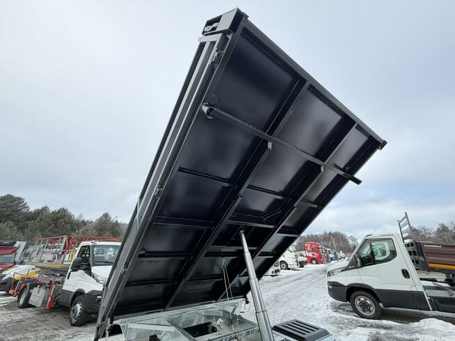 Renault Master 7 Os. Brygadówka DOKA Zabudowa Wywrotka 3 stronna (IVECO, VOLKSWAGEN)