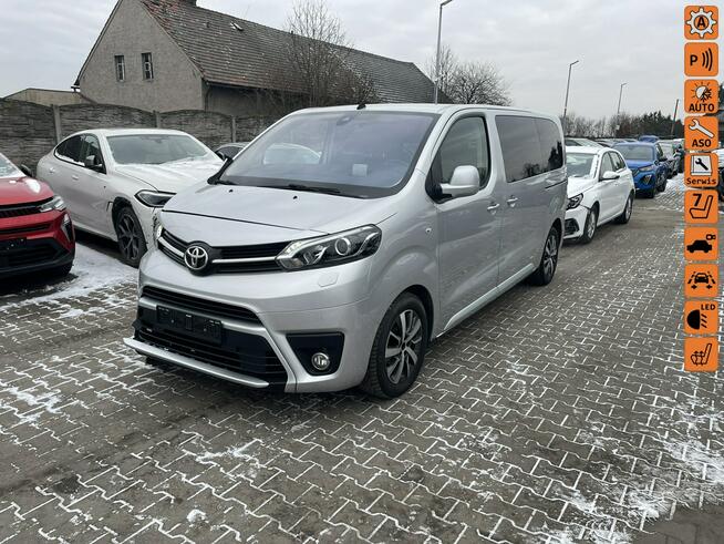 Toyota Proace Verso VIP Skóra Pamięć Fotele kapitańskie HAK