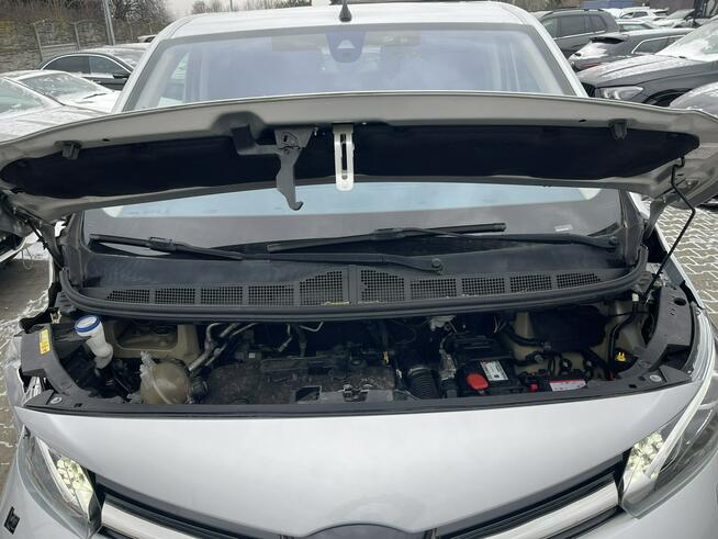 Toyota Proace Verso VIP Skóra Pamięć Fotele kapitańskie HAK