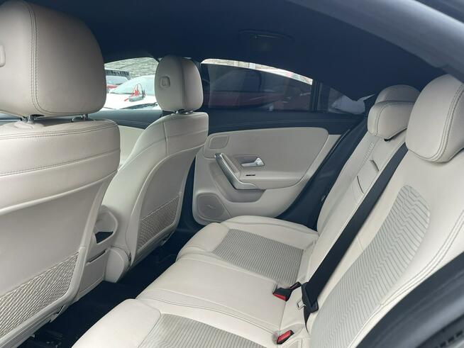 Mercedes CLA 180 Automat Skóra Podgrzewanie Kamera
