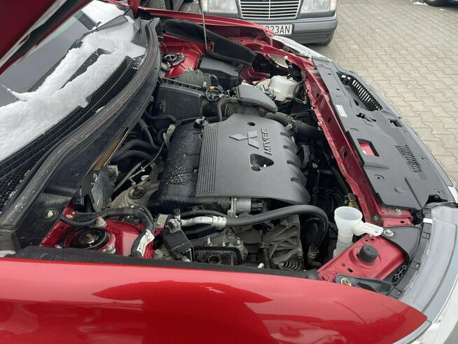 Mitsubishi Outlander 4x4 Klimatronik Kamera 7 osobowy