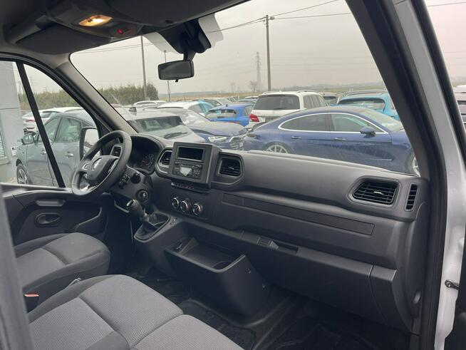 Renault Master L4H3 Blaszak Klimatyzacja Tempomat 3 osobowy