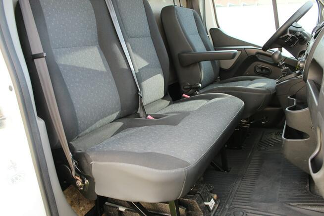 Opel Movano 2,3 CDi 125 KM Mały przebieg 75 tys km Vin w ogłoszeniu