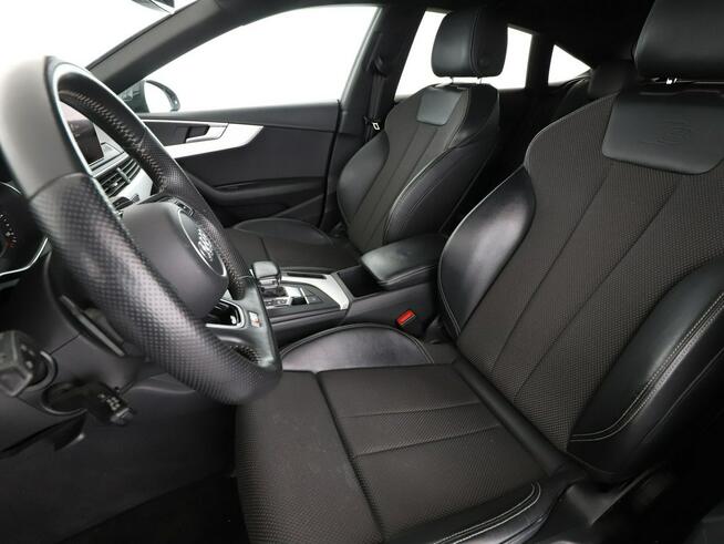 Audi A5 S-Line S-tronic półskóra virtual navi kamera hak ACC climatronic