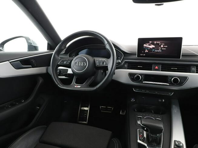 Audi A5 S-Line S-tronic półskóra virtual navi kamera hak ACC climatronic