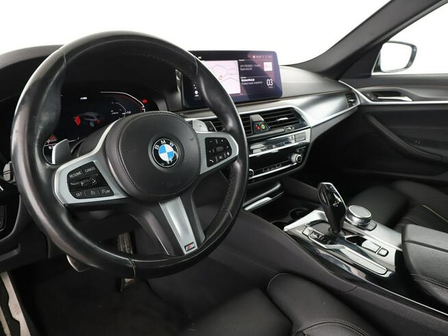 BMW 520 FV23% M Sport automat xDrive mHEV skóra panorama Live Cockpit navi kam