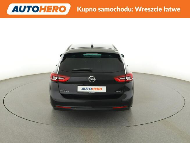 Opel Insignia automat full LED skóra AGR navi klima auto grzane fotele kamera i czuj