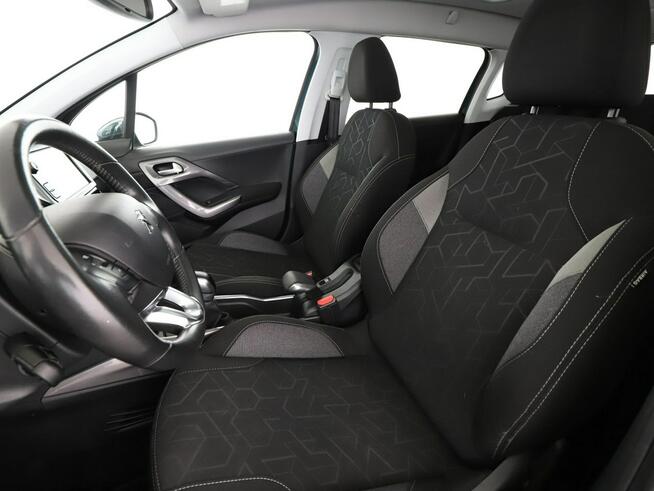 Peugeot 2008 Style panorama grzane fotele kamera tempomat