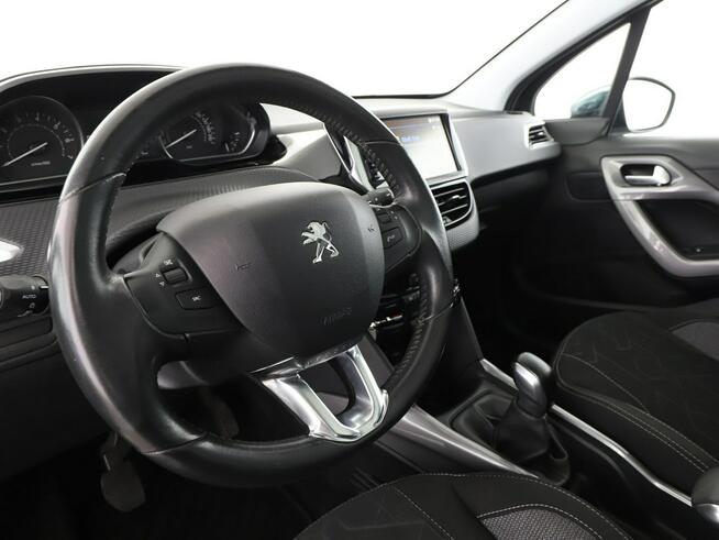 Peugeot 2008 Style panorama grzane fotele kamera tempomat