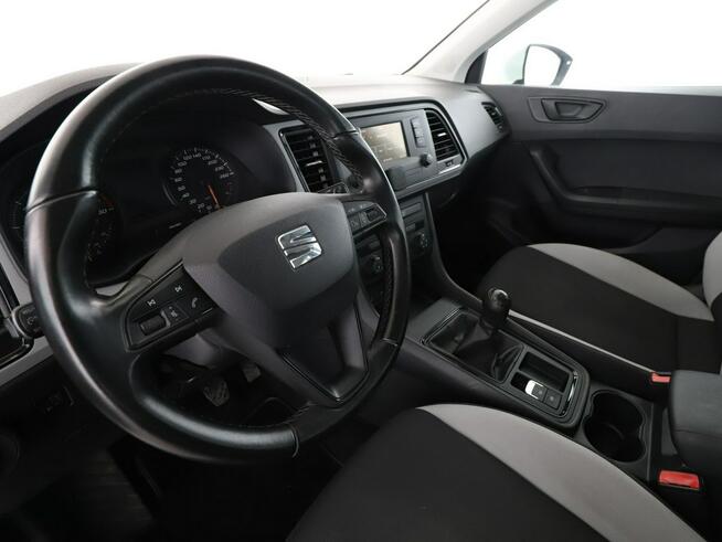 Seat Ateca klimatyzacja czujniki parkowania bluetooth multifunkcja