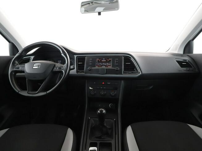 Seat Ateca klimatyzacja czujniki parkowania bluetooth multifunkcja