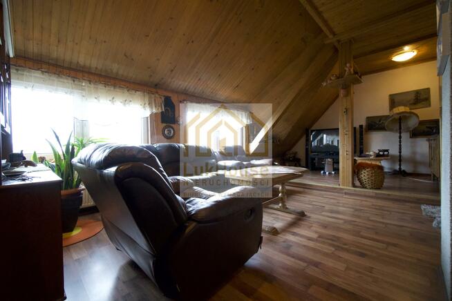 Dom Wieszowa gm. Zbrosławice, Bytomska